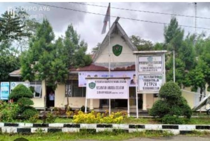 Dugaan Pungutan Dana Desa di Angkola Selatan Disorot: Publik Desak Camat Buka Pengawasan dan Transparansi